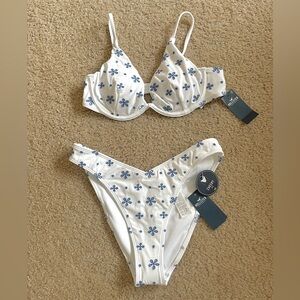 BRAND NEW Hollister bikini
